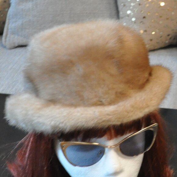 Vintage Blonde Mink Fur Bowler Derby Brim Winter Hat Cap - Picture 9 of 12